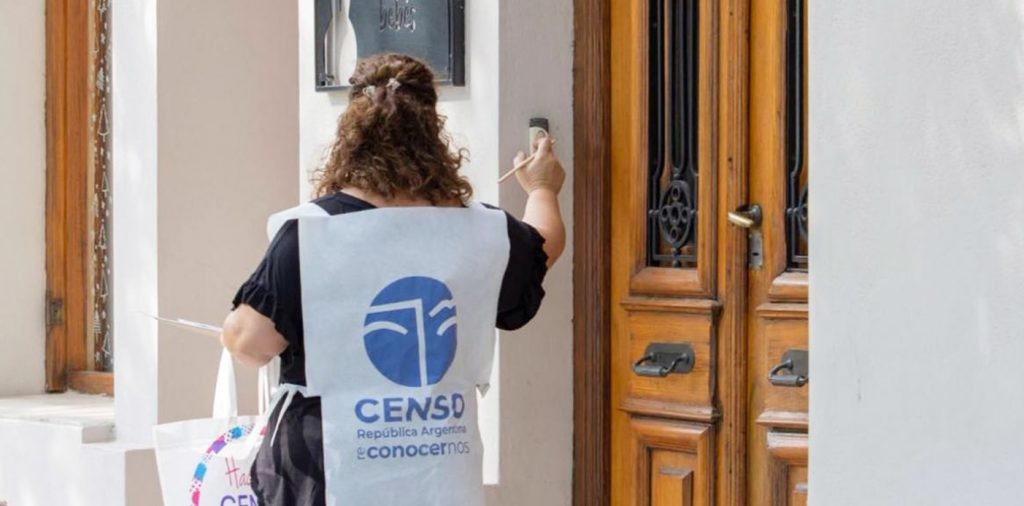 Censo 2022: Indec empezó a pagar a censistas de la Tanda 2