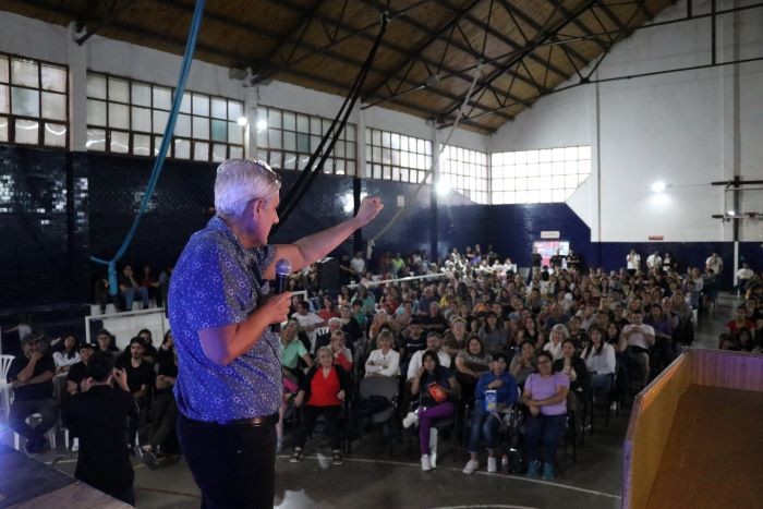 Stamateas Impacta: Evento Cultural que Dejó Huella en Centenario